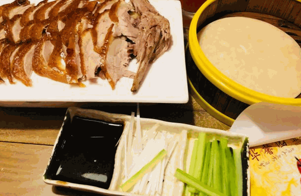 钱聚德北京枣木烤鸭